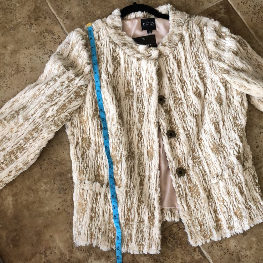 Bigio Collection Vegan Fur Jacket Beige Gold 8 - Picture 11 of 15